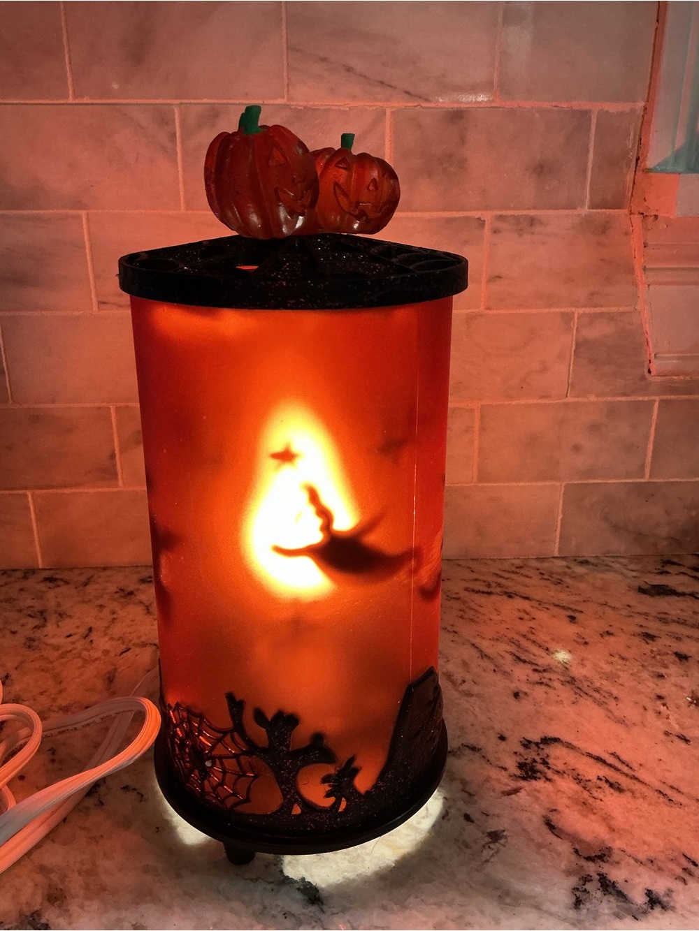 Vintage 1990 Avon Halloween Motion Lamp Spooky Lights Spinning Projection Tested